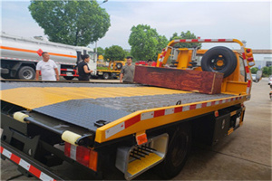 合庆镇附近拖车电话号码服务