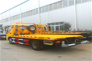 合庆镇附近拖车救援搭电