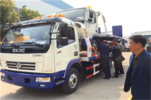 合庆镇汽车道路救援拖车价格